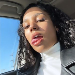 Meet your Posher, Kei'ali